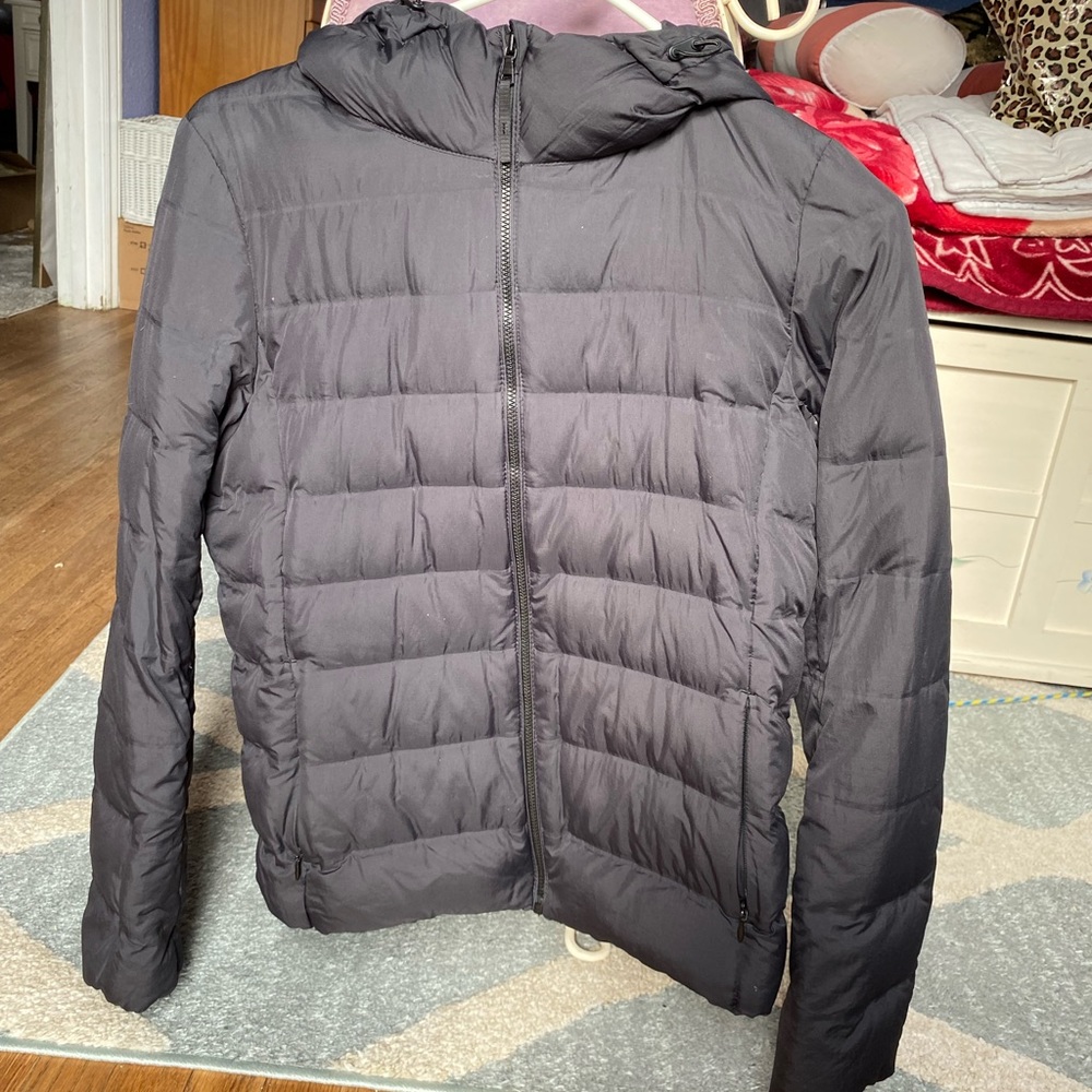 Basic black puffer jacket
